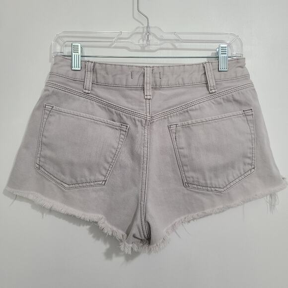 Free People Womens Sz 25 Light Gray Button Fly Boho Frayed Shorts - Picture 2 of 5